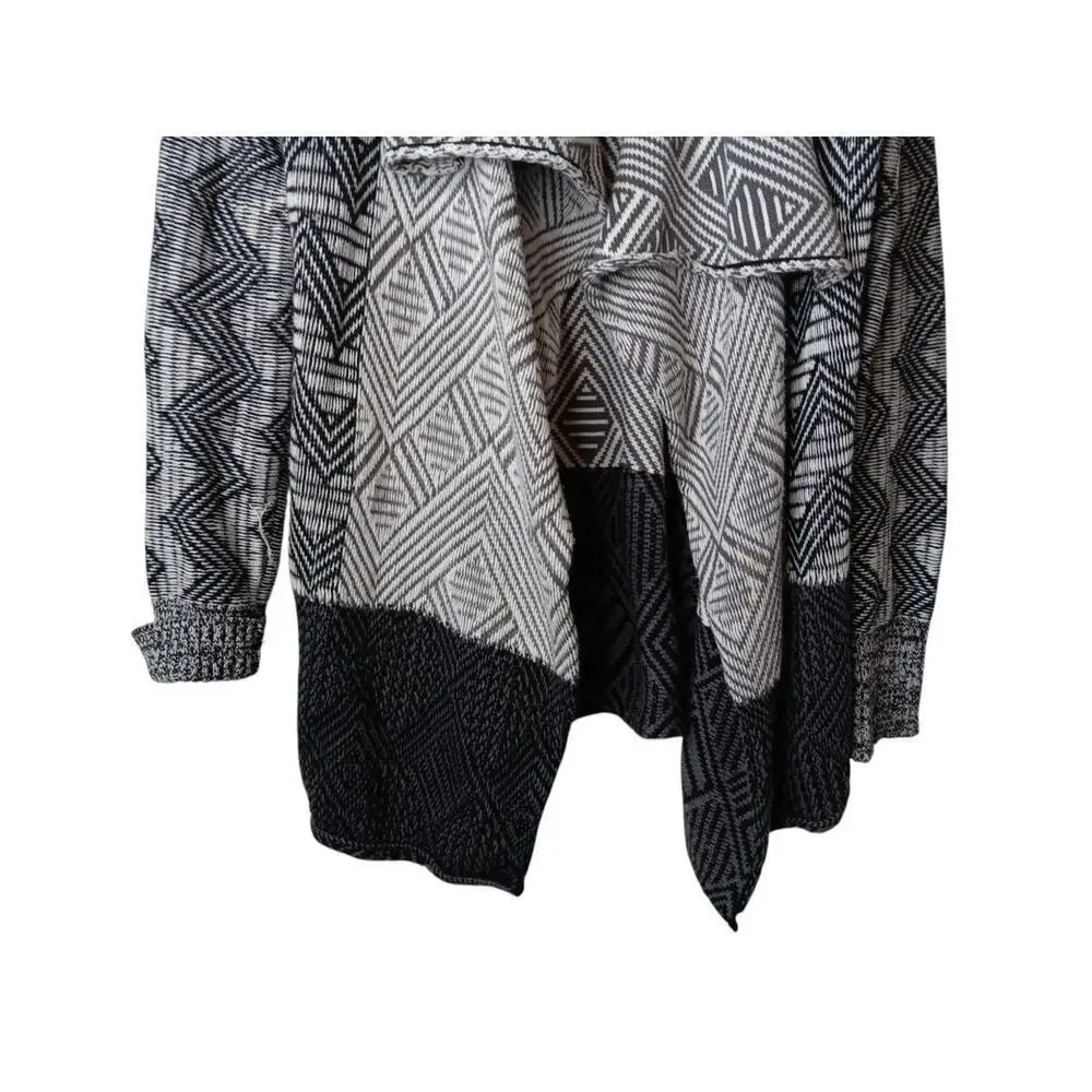 Lucky Brand Women’s Black White Open Front Cardigan Sweater Geometric Aztec M-L